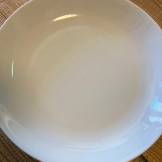 白い平皿