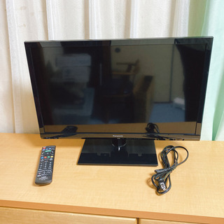 Panasonic 24型テレビ (TH-24D300 2016年製)