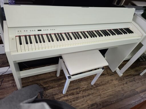 大特価 ローランド 電子ピアノ F-130R-WH 美品 白 電子ピアノ - www