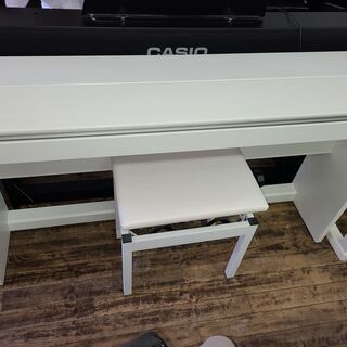 Roland 　F-130R　2014年製