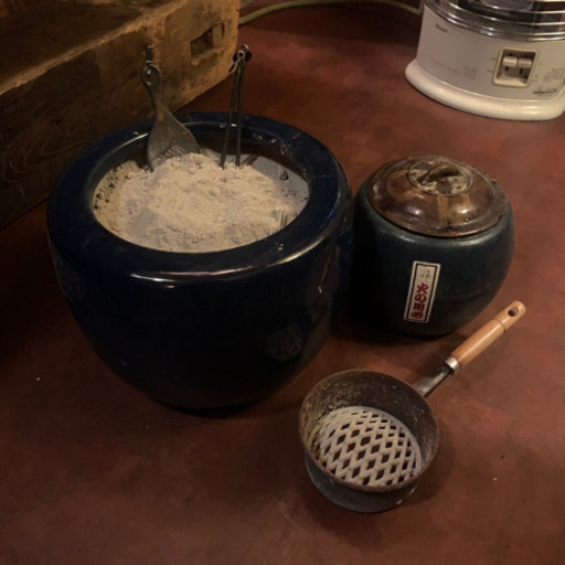 火鉢(火消し壺、火起こし器付き)