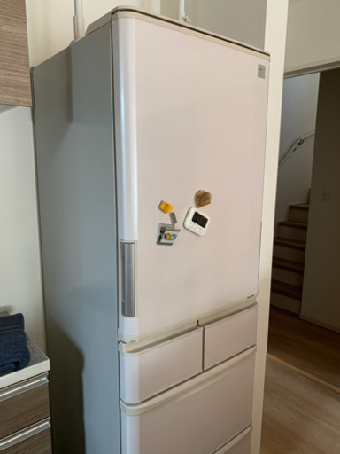 冷蔵庫　容量350 2015年