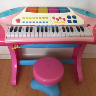 おもちゃ ピアノ
