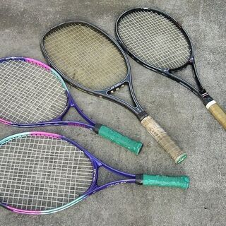 テニスラケット（大人✕２本、子供✕２本）【差し上げます】