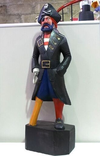 木彫りの海賊人形 高さ106cm 重量12.6kg ソックス黄赤 マドロス人形 フック