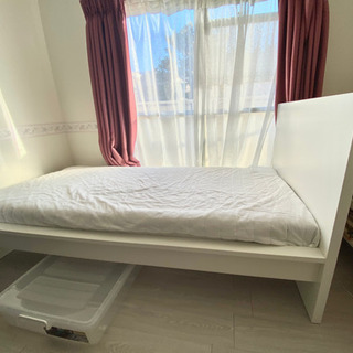 IKEA】ベッドフレーム、マットレス、マットレスカバー 売ります