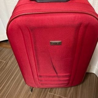 無料　赤いスーツケース - 江戸川区