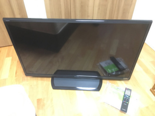 46型　液晶テレビ