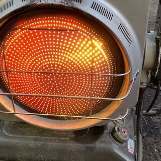 動作品 静岡製機　灯油焚きヒーター VAL6miniF1 バルシックスエフワン 100V 78W　50Hz専用 取説も見れる 初期不良対応OK