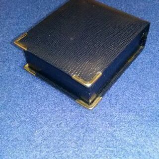 ローリーロドキン　シルバーSＶ925　十字架ペンダント　ネックレス　ダイヤ入り？　箱付き