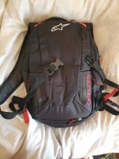 【ほぼ新品】Alpinestars シティーハンターバックパック pc収納