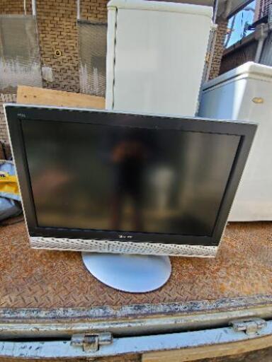三菱テレビ32型