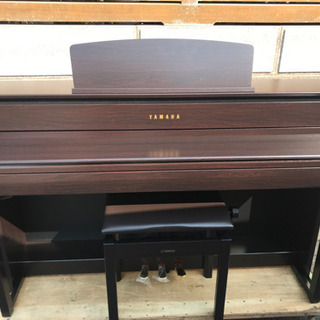 美品　ヤマハ　CLP-675R  2019年製