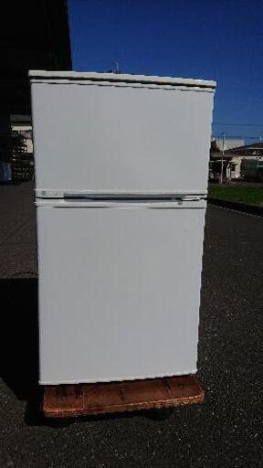 冷蔵庫 ユーイング 90L UR-D90J