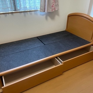 シングルベッドをお譲りします。