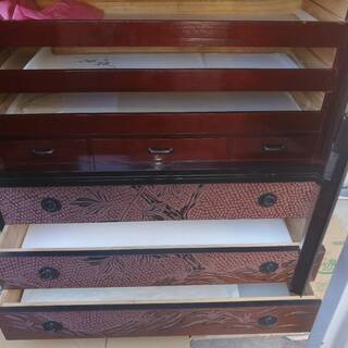 ☆USED☆鎌倉彫 和箪笥 直接取りに来られる方のみ! 120,000円☆伝統工芸 鎌倉箪笥☆大型収納 引き出し収納 収納 整理箪笥 和家具☆着物 タンス たんす☆チェスト☆サイズ 高さ: 約1730mm 幅: 約1215mm 奥行: 約455mm