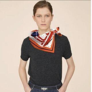 新品　エルメス　スカーフ　カレ　HERMES　箱付き