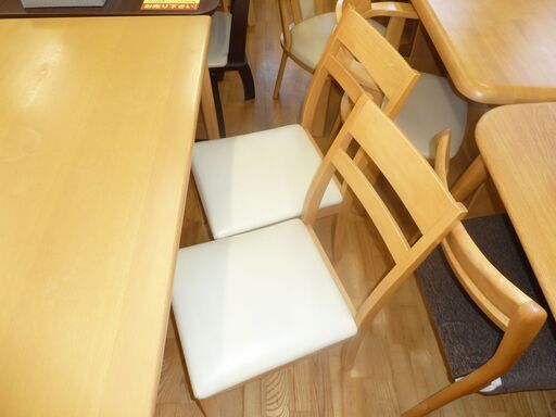 k161☆特価☆ダイニングテーブル5点セット☆デーブル+椅子4脚☆幅1200㎜☆近隣、配達設置可能
