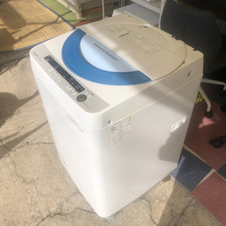 【リサイクルショップ八光　安心の1か月保証　旧鹿児島市内配達・設置無料】シャープ 5.5kg 全自動洗濯機 ブルー系SHARP 穴なし槽 ES-GE55P-A