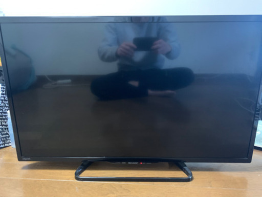 液晶テレビ　32インチ　SHARP