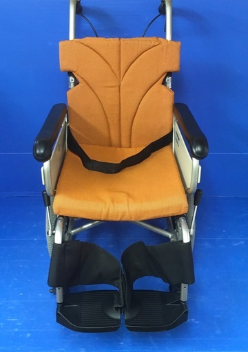 6輪車いす VA10056 介助式リラクターン RT-1 車イス 車椅子