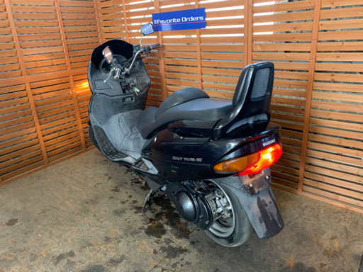 バイク屋さんで整備されたスカイウェイブ② 