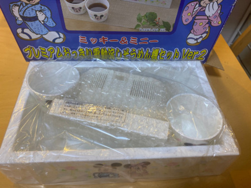 【ディズニー】プレミアムおっきい電動流しそうめん機