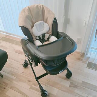 コンビ 電動ハイローチェア ネムリラ AUTO SWING BEDi