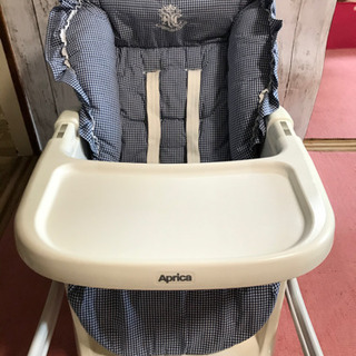 APRICA 手動　ハイローチェア