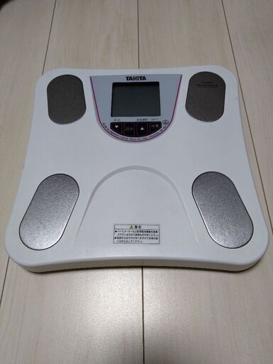 中古タニタ体脂肪計BC-754