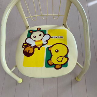 子供用の椅子