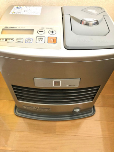 ストーブ　SHARP プラズマクラスター