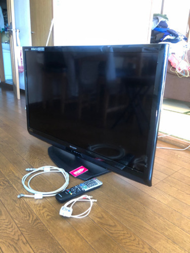 2011年製　シャープAQUOS 40型　液晶テレビ