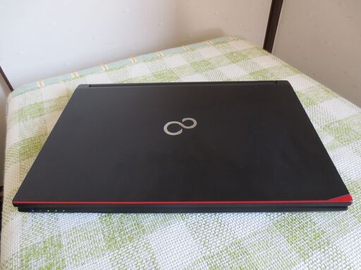 富士通FMV i3/4世代PC メモリ4GB Offce Wi-Fi HDMI