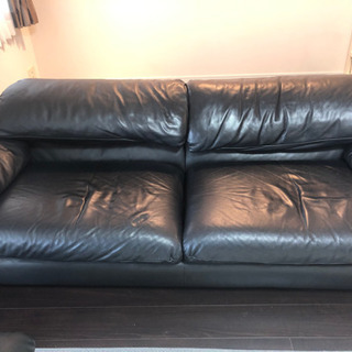 日本フクラ製 総革張りソファー 黒