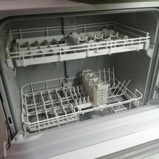 【2018年製】Panasonic食洗機NP-TH1【保証期間中】