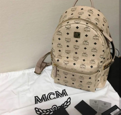 MCM リュック ベージュ