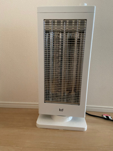 ヒーター　カーボンヒーター　電気ストーブ　モダンデコ　首振り