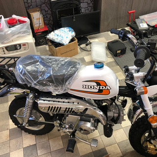 4L モンキー　レプリカ　新車