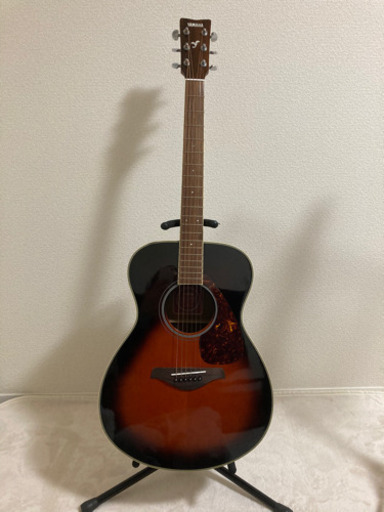 【取引中】アコースティックギター　ヤマハ(YAMAHA)FS720S TBS