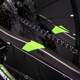 クロスバイク ★新車！ TOTEM ディスクブレーキ 最新モデル