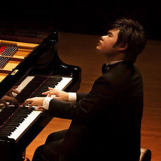 ピアノコンサート/辻井伸行さん　ご興味ある方