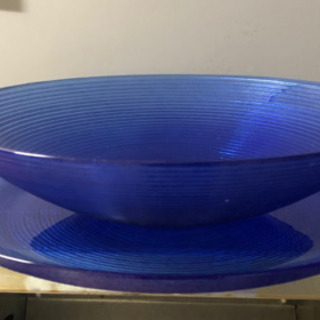 【ネット決済】青いガラスの大皿、お譲りします