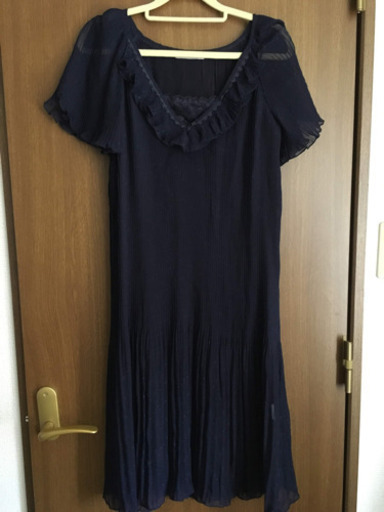 アルファベット アルファベット ひざ丈ワンピース2点セット ｆ 要確認 プロフ詳細 稲積公園の服 ファッションの中古 古着あげます 譲ります ジモティーで不用品の処分