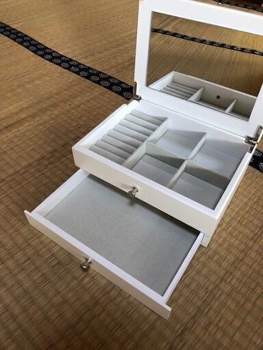 ニトリアクセサリージュエリー収納ケースボックス H N K 大崎のインテリア雑貨 小物 ジュエリーケース の中古あげます 譲ります ジモティーで不用品の処分 ニトリアクセサリージュエリー収納ケースボックス H N K 大崎のインテリア雑貨 小物 ジュエリーケース の中古あげます 譲ります ジモティーで不用品の処分