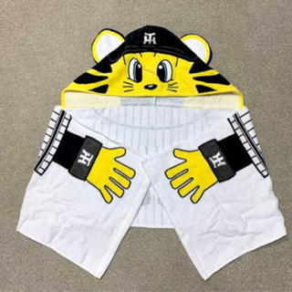 阪神タイガースファン限定、フード＆タオルをセット