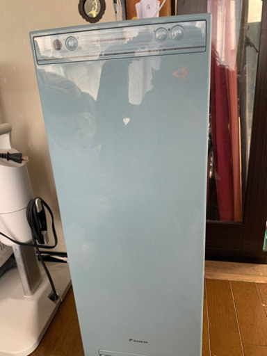 ダイキンの空気清浄加湿器売ります。