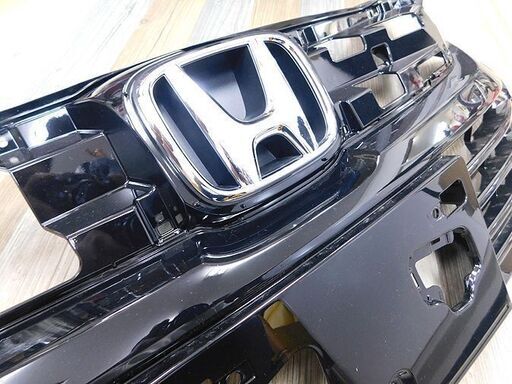 ホンダ ヴェゼル純正 後期 グリル RU1 RU2 RU3 RU4 フロントグリル 