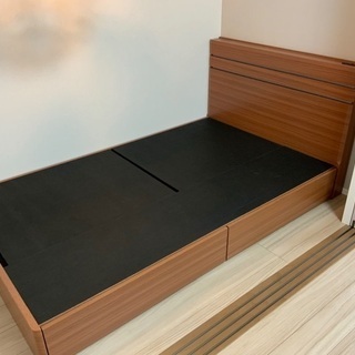寝具 シーリー ベッドフレーム 73%off