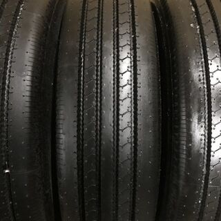 新車外し TOYO Hyparadial M130 215/85R16 120/118L LT 16インチ